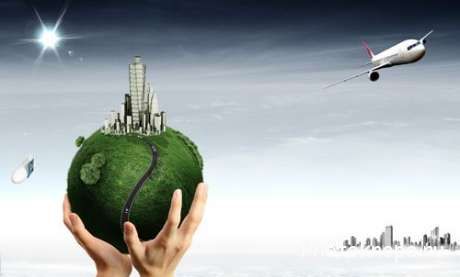 Зеленая планета в руках и город - PSD шаблон для фотошопа