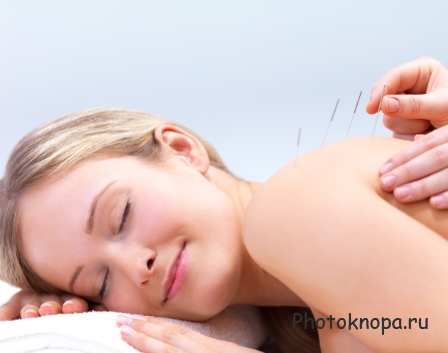 Девушка делает массаж - растровый клипарт Massage